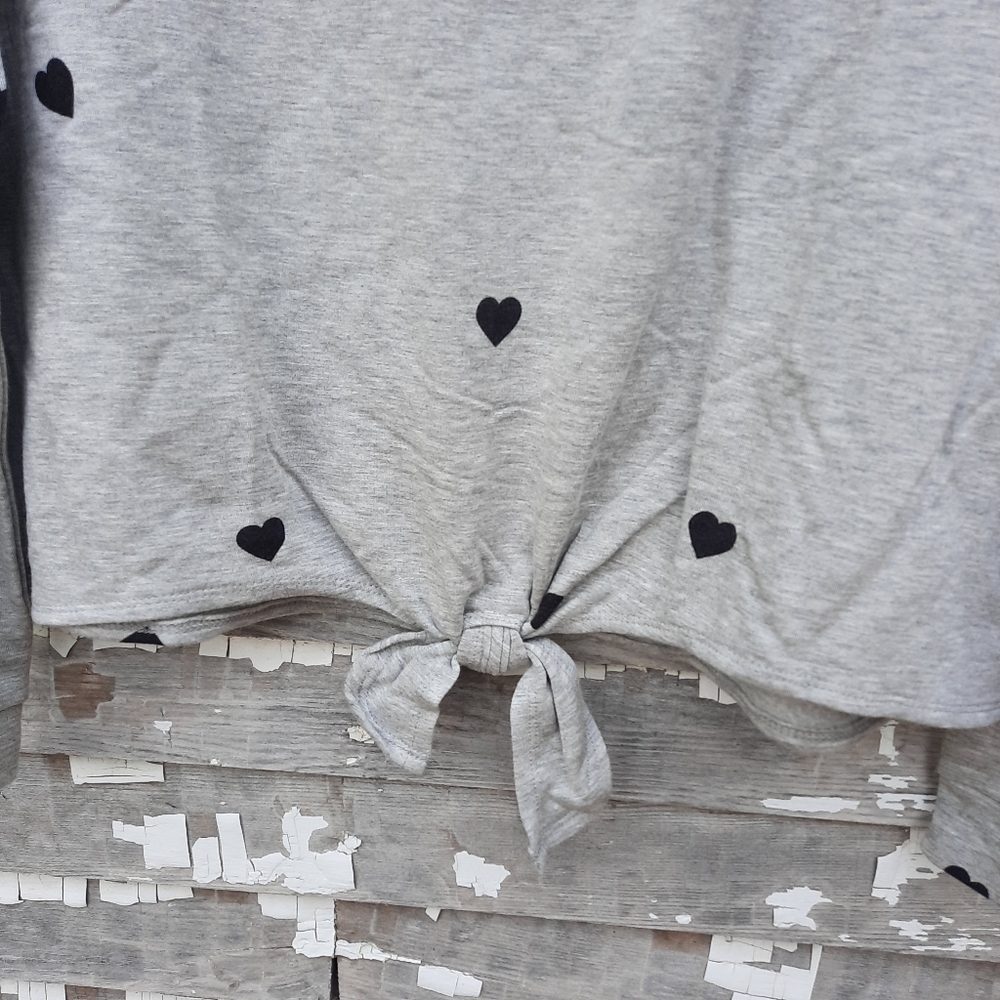 🌟 For the republic heart shirt size large - Picture 2 of 4